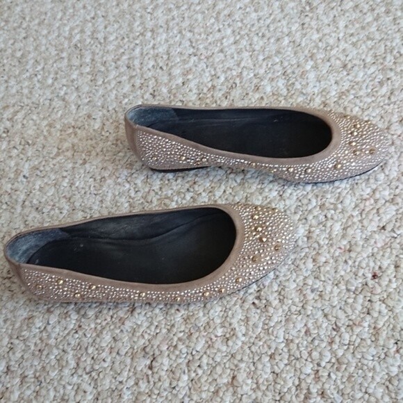 Stuart Weitzman Nubeads Suede Studded Flats size 7 - Picture 6 of 12